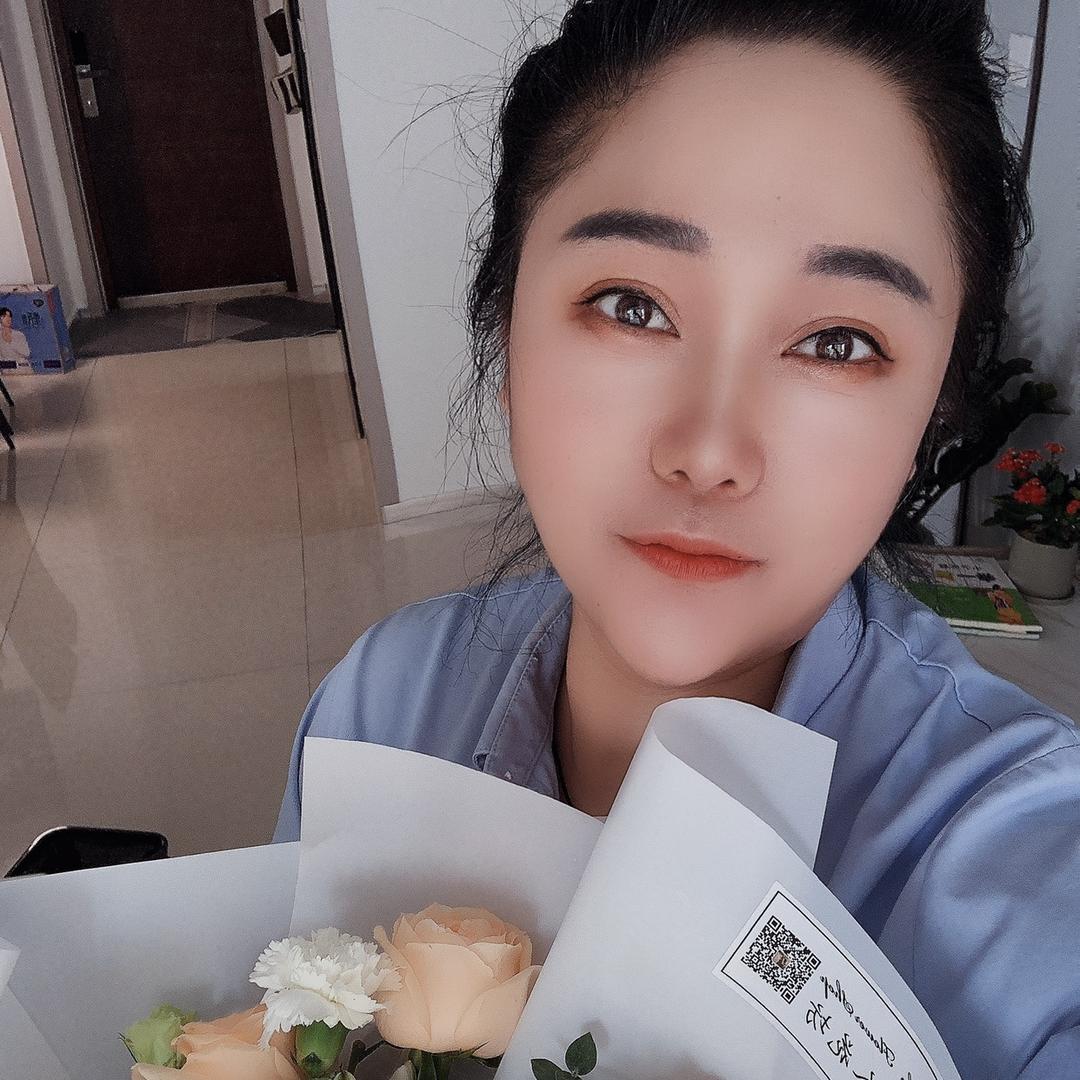 杨静探房信息咨询中心