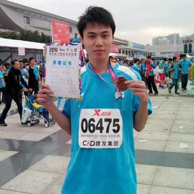 跑步的小明同学