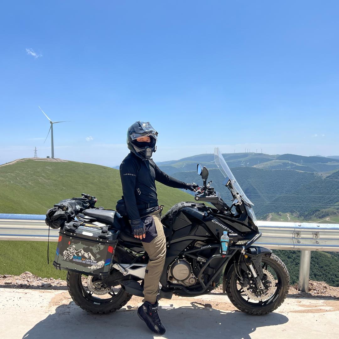 辉辉🏍️