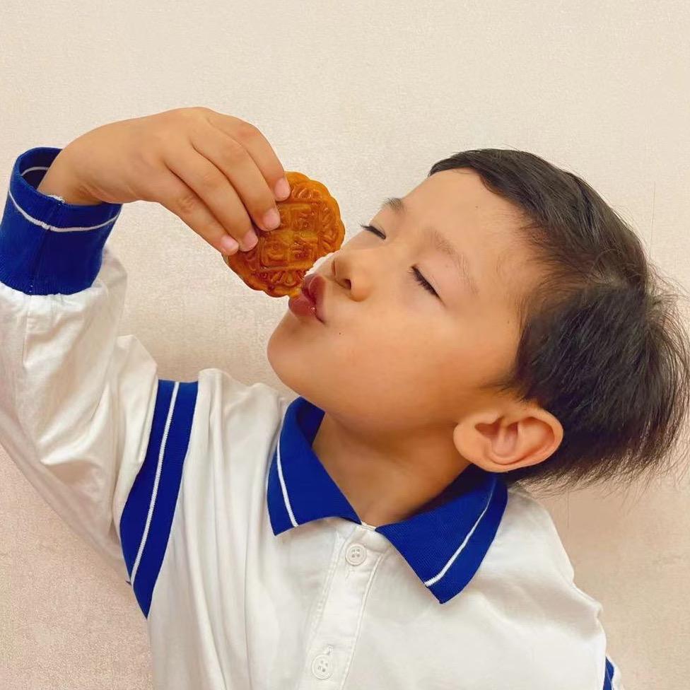 行行爱吃饭