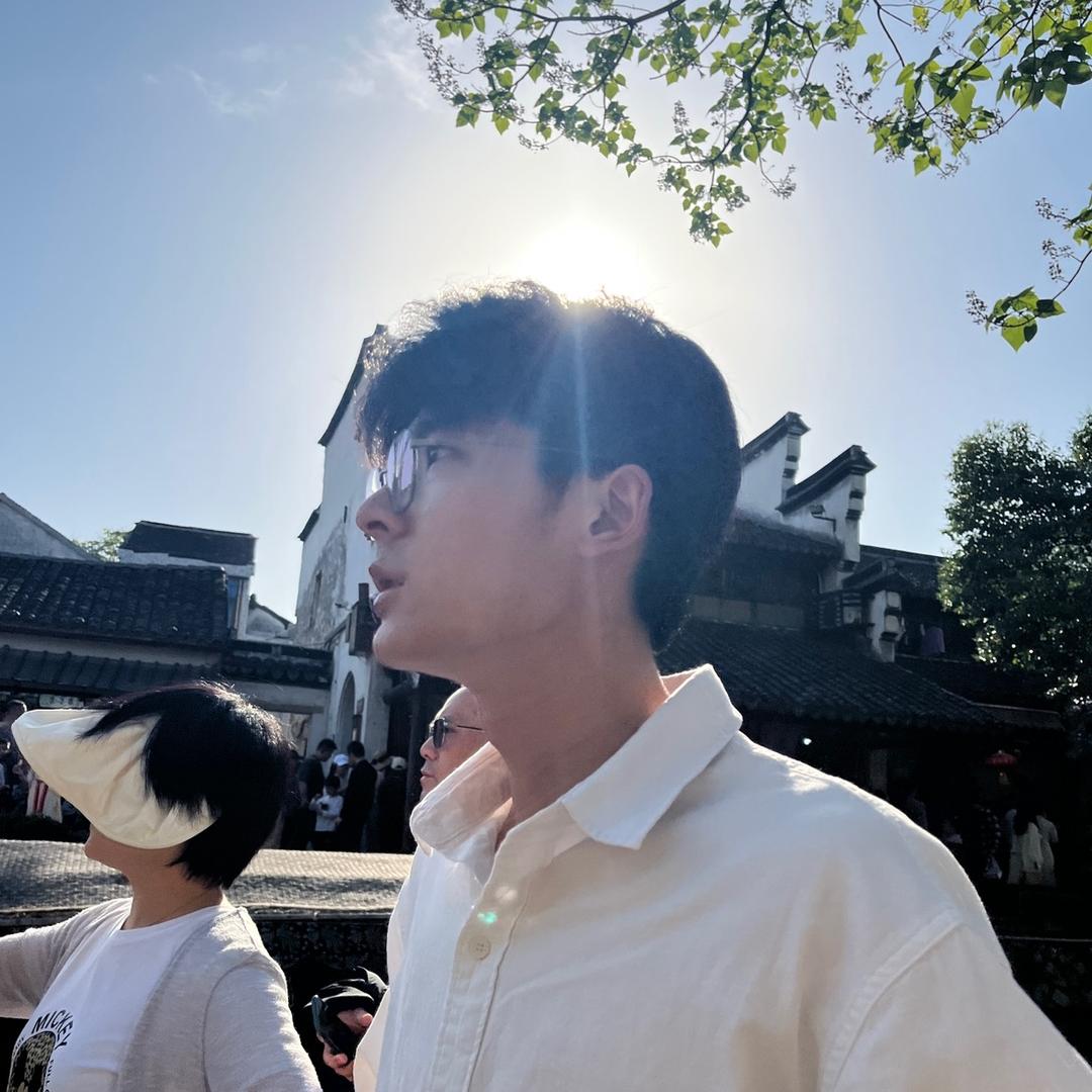 叫我阿伟