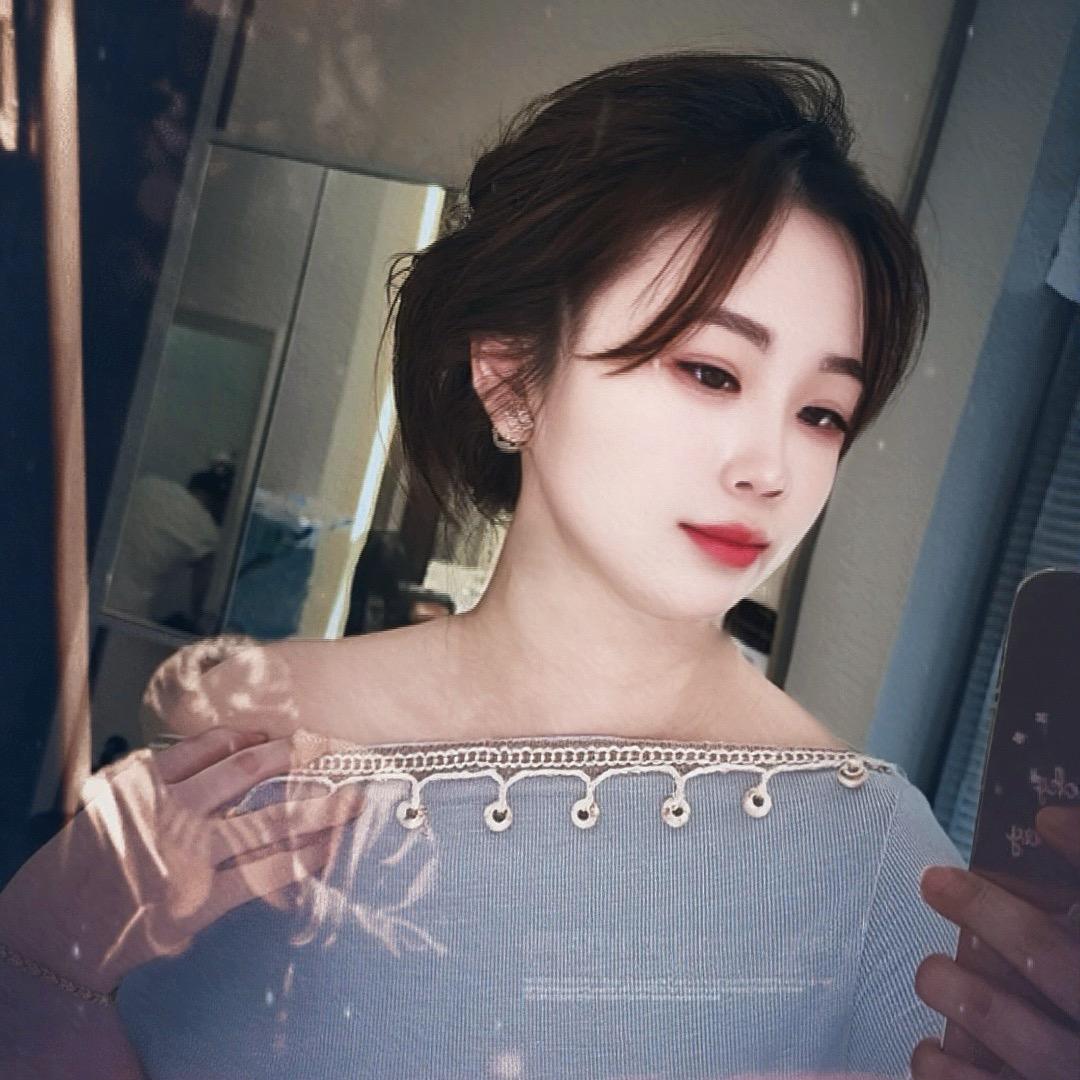 梅小主🌹