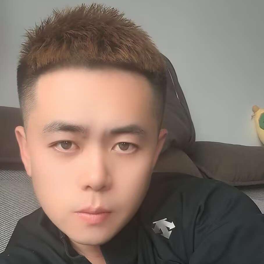 只会唱歌的傻瓜