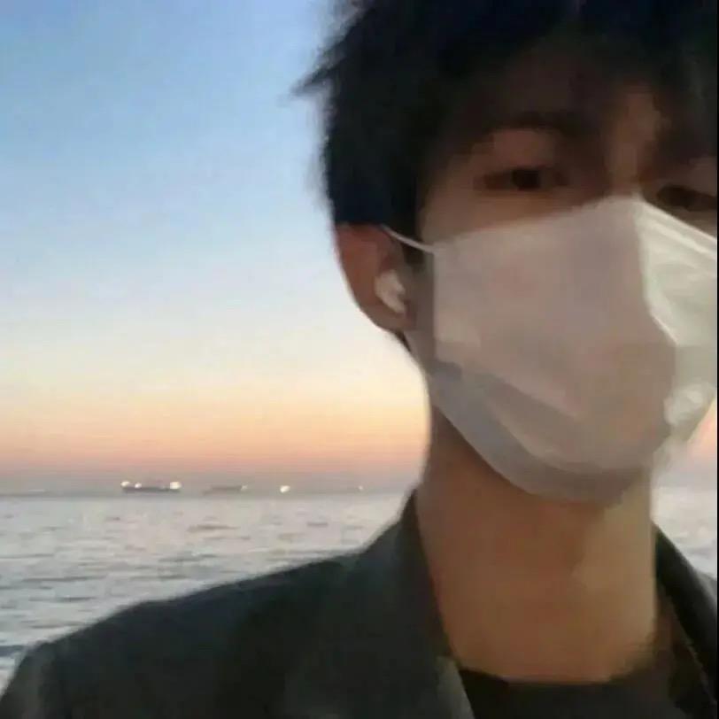 满目山河皆是你