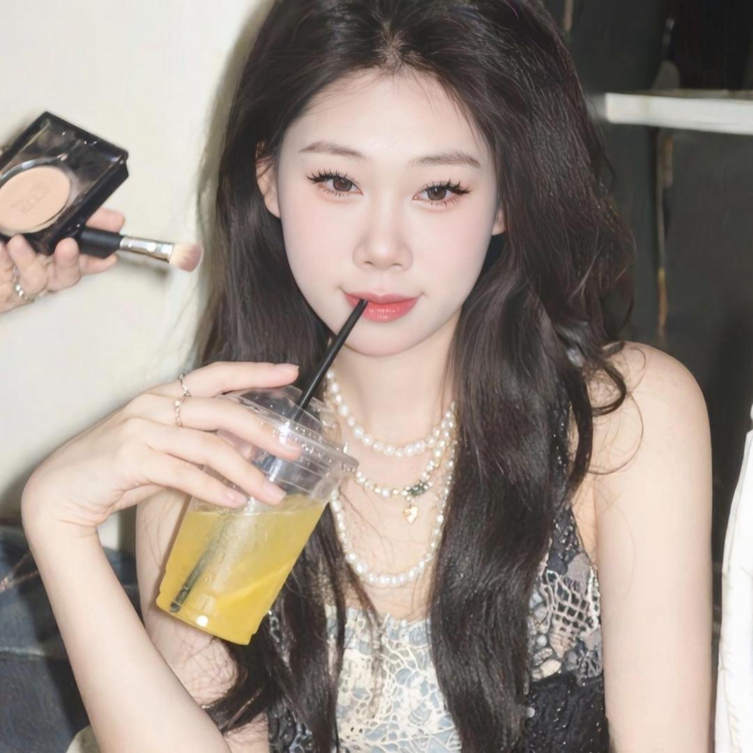 蓝莓果酱包🫐