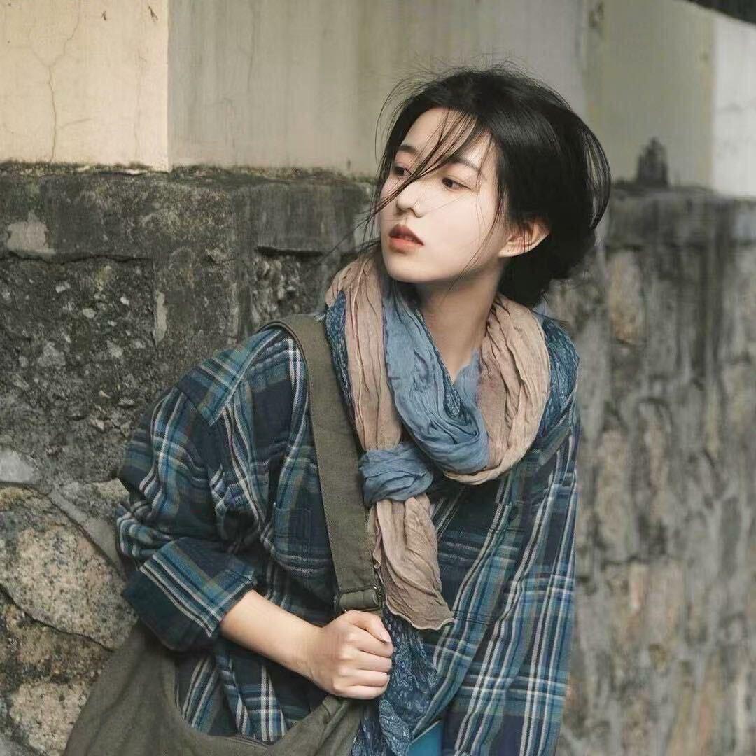 月小骨¹⁸¹⁹～正在努力