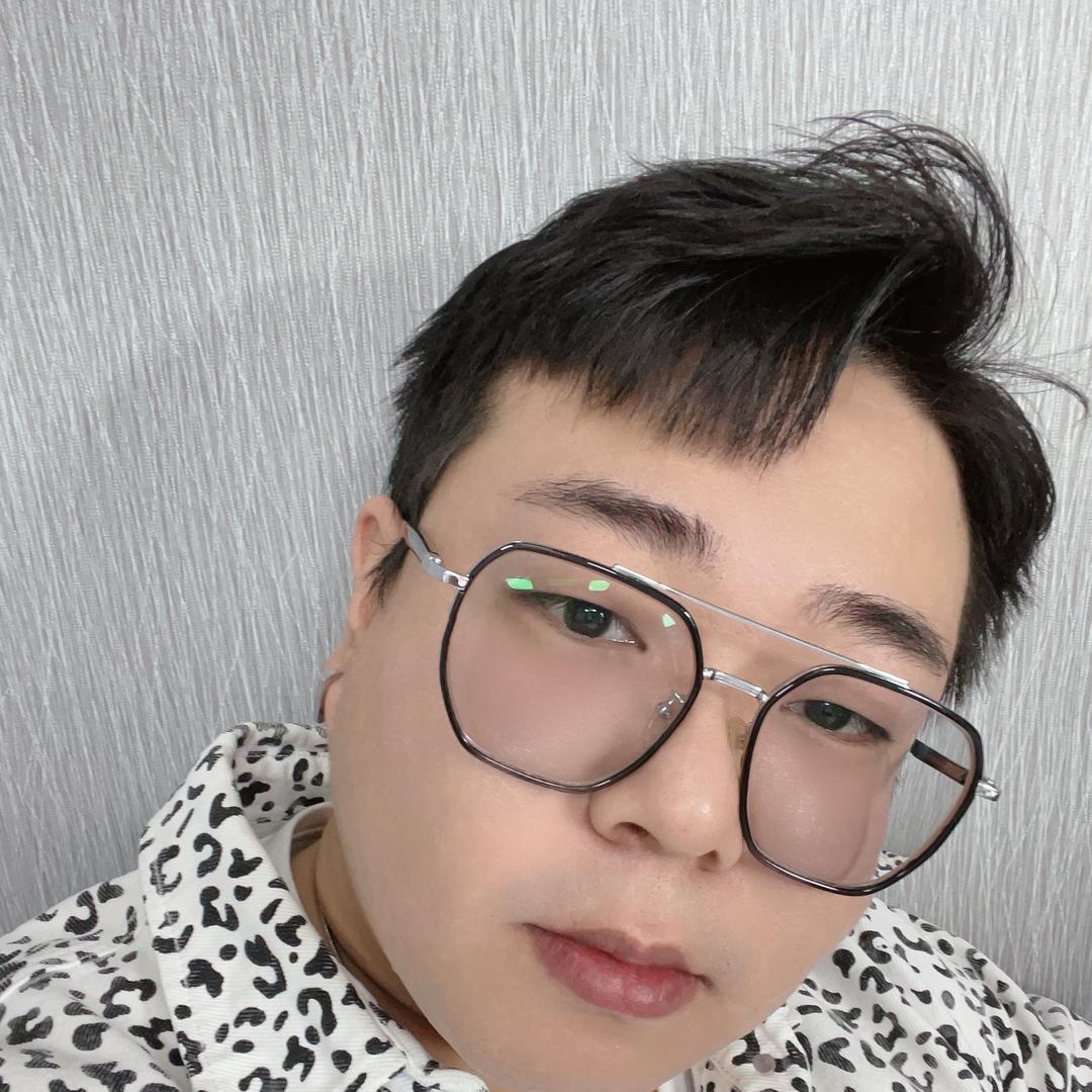 臻美造型设计师佳琪