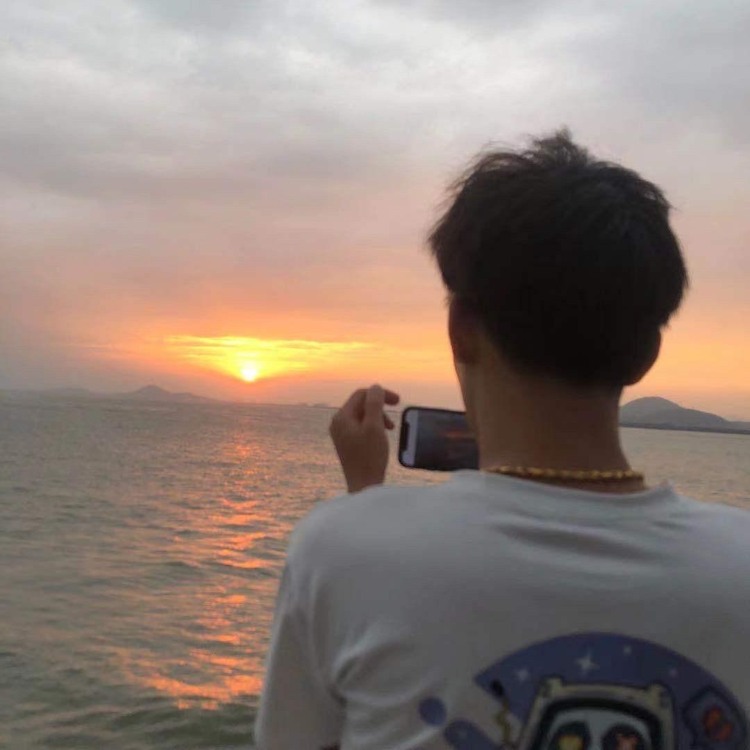 吃瓜群众