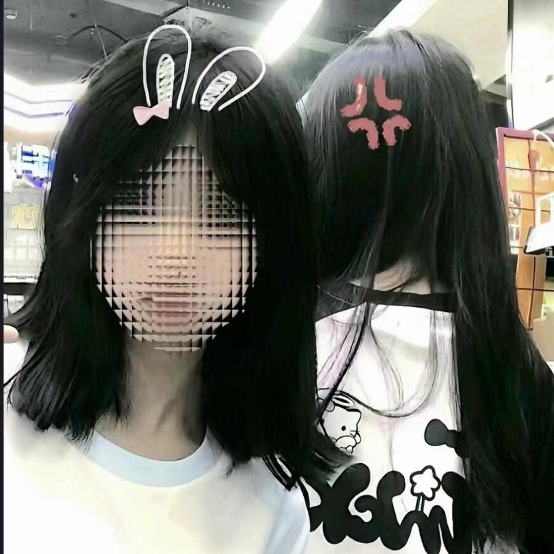 ^_𝙂𝙚𝙣𝙩𝙡𝙚の梓怡_゜