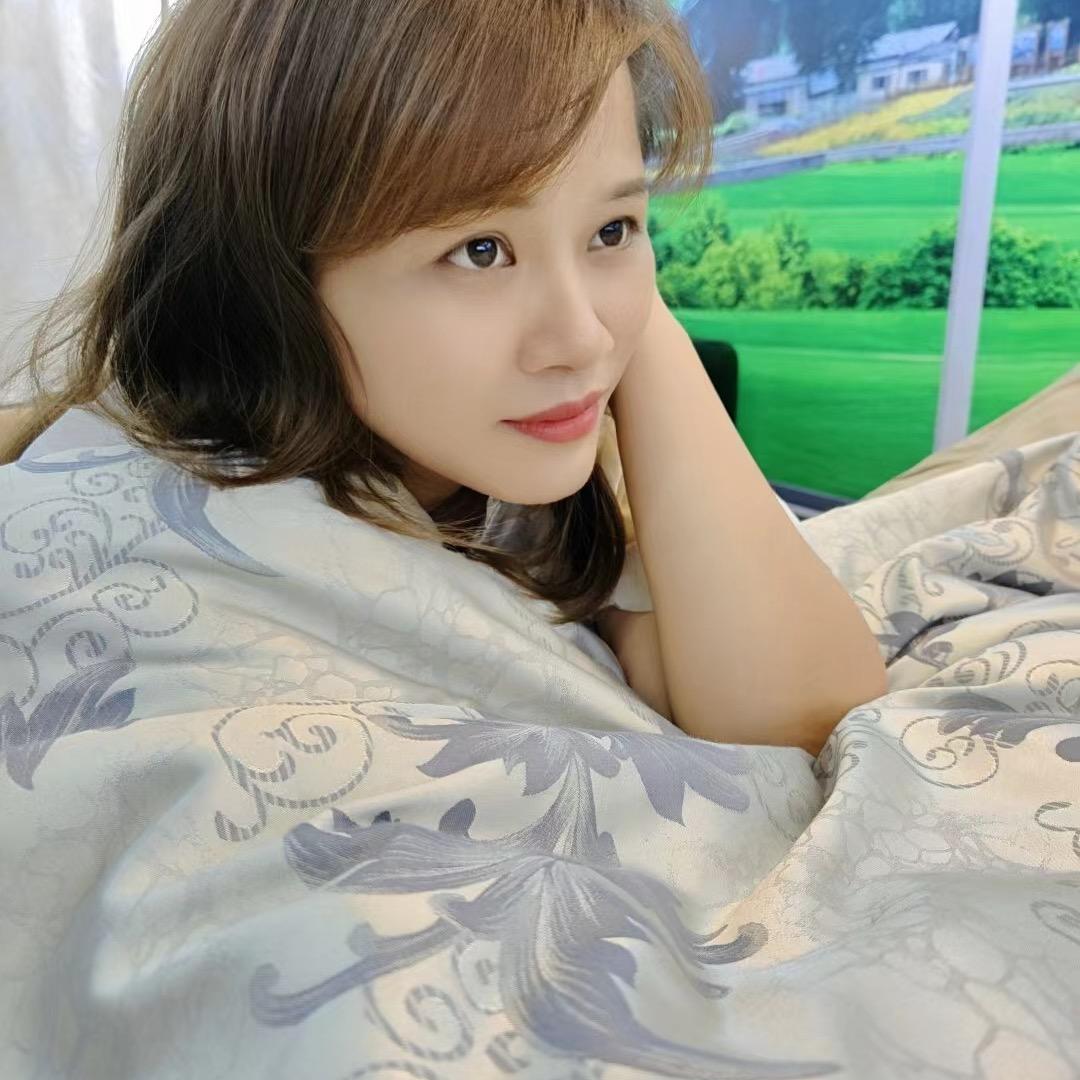 星空美发，红姐（美甲 美发  拍照）