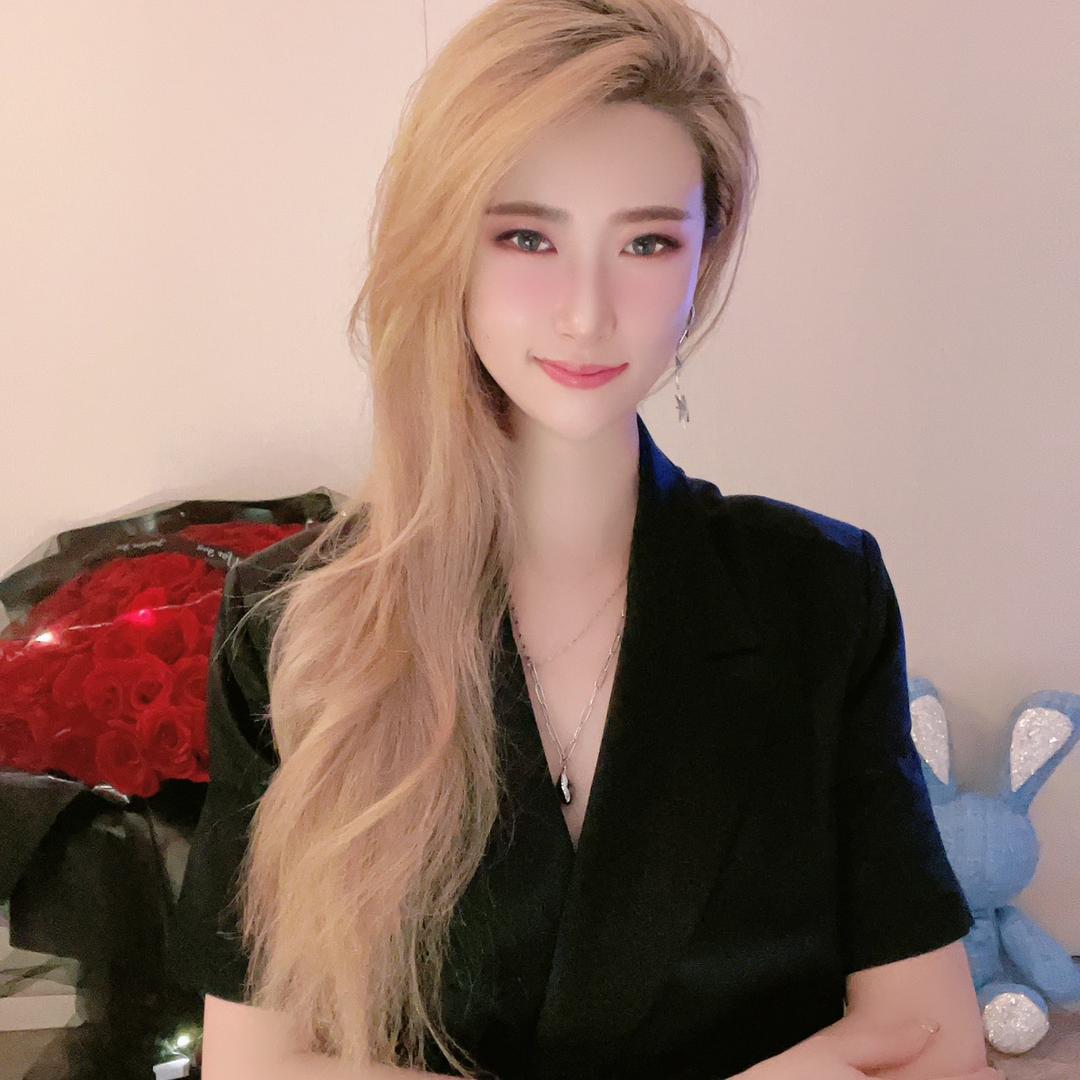 👠彤姐🦊·四姐团队