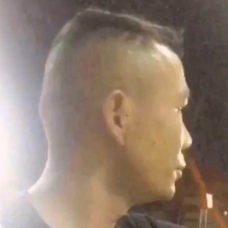 忙著搞💰(钱)