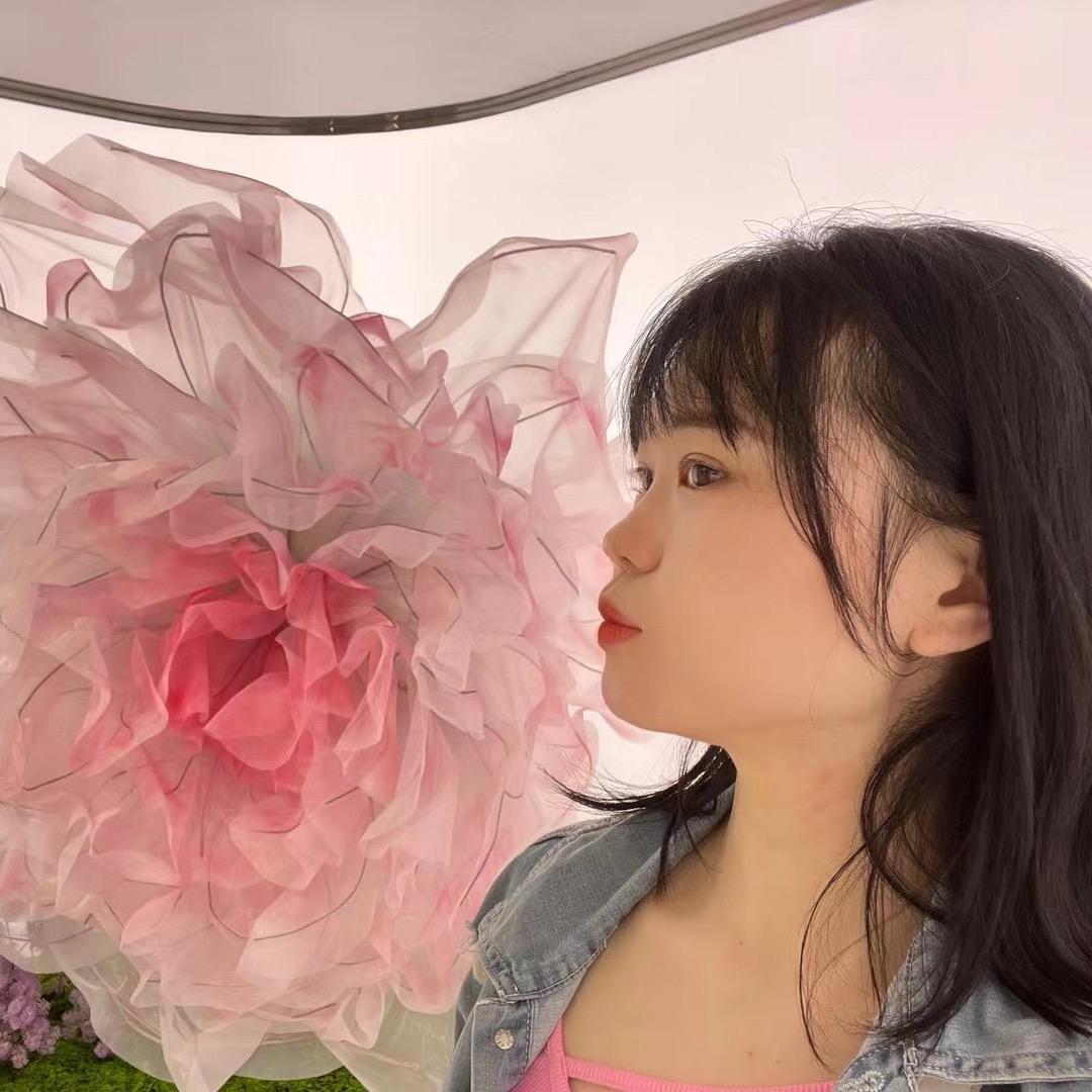 晓晓.
