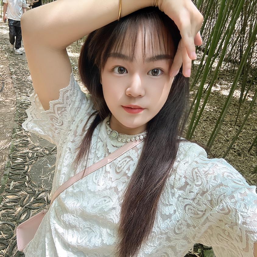 小朵🌼