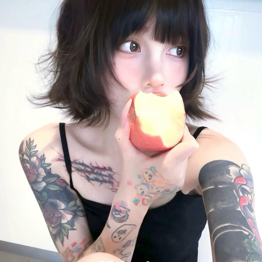 枯树小岛•.•