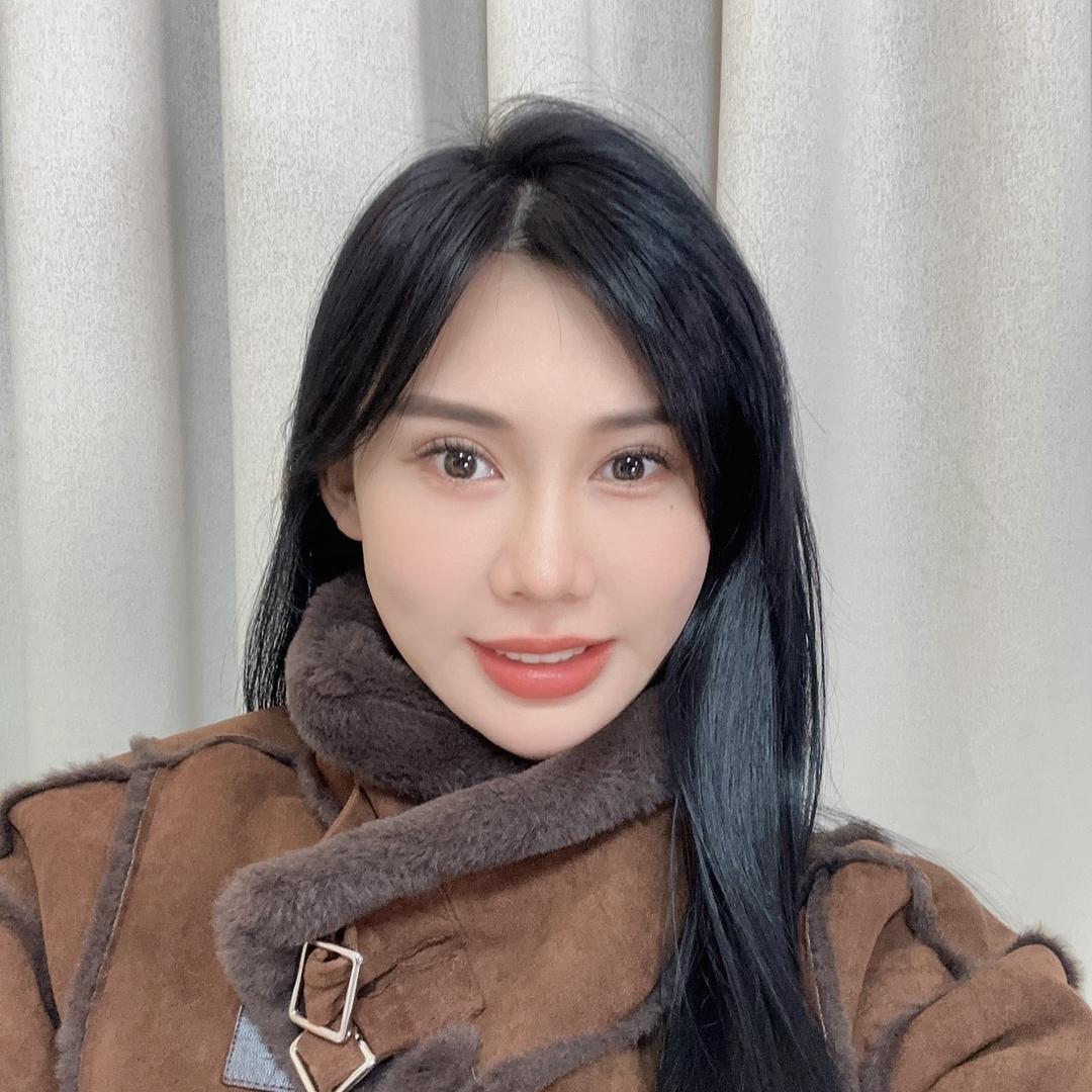 周青青的衣橱