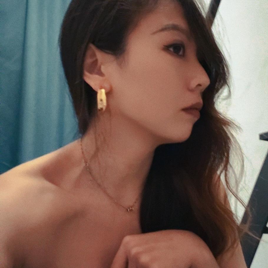 爱练臀的小董阿姨