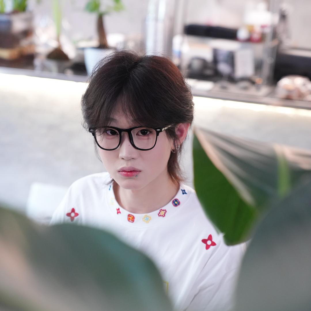 百变小鱼儿