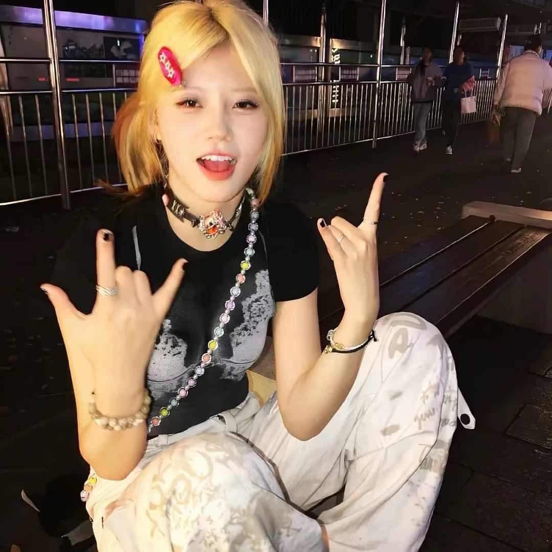我是DJ喜洋洋，和平海岛我最狂