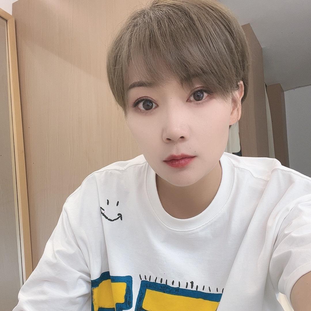 马关GL男装（梅姐）