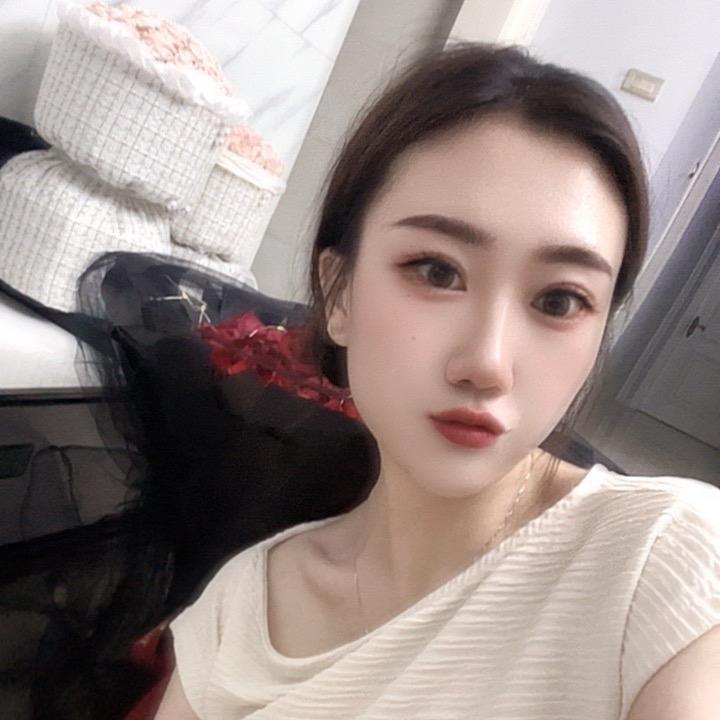 Yy.