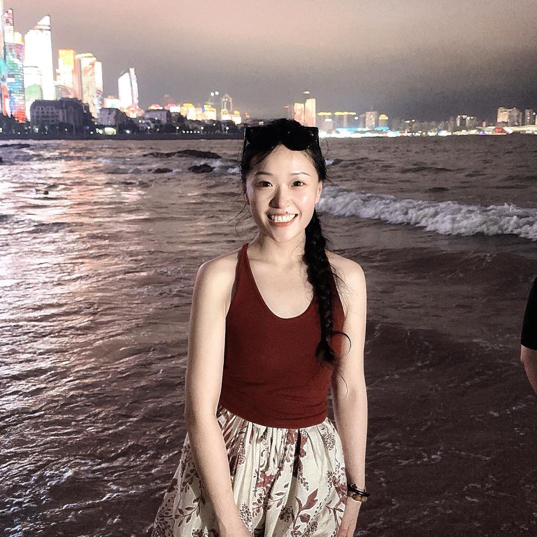 腊八高（三折叠女孩她妈）