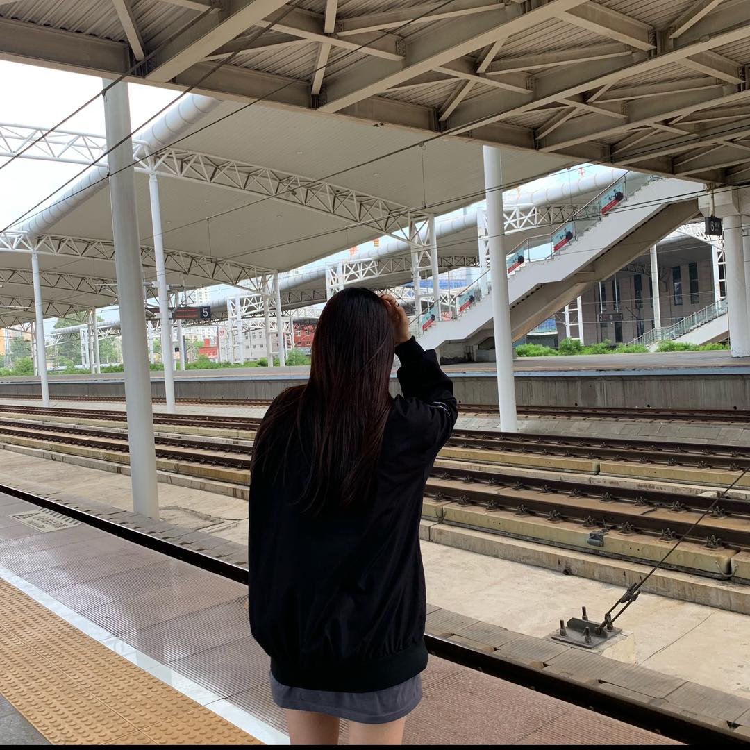 婷的.