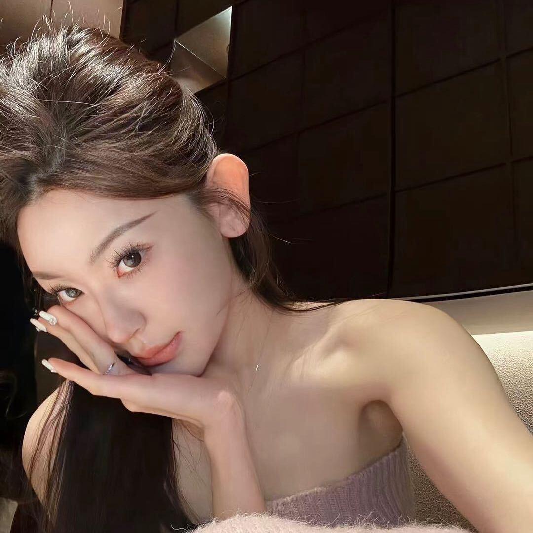 小小 .