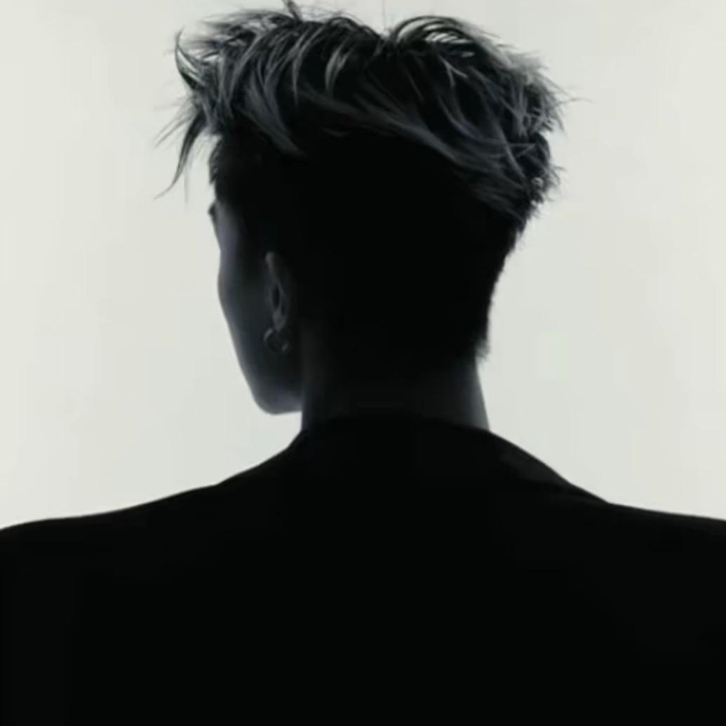 A.小豪（冲一万粉）