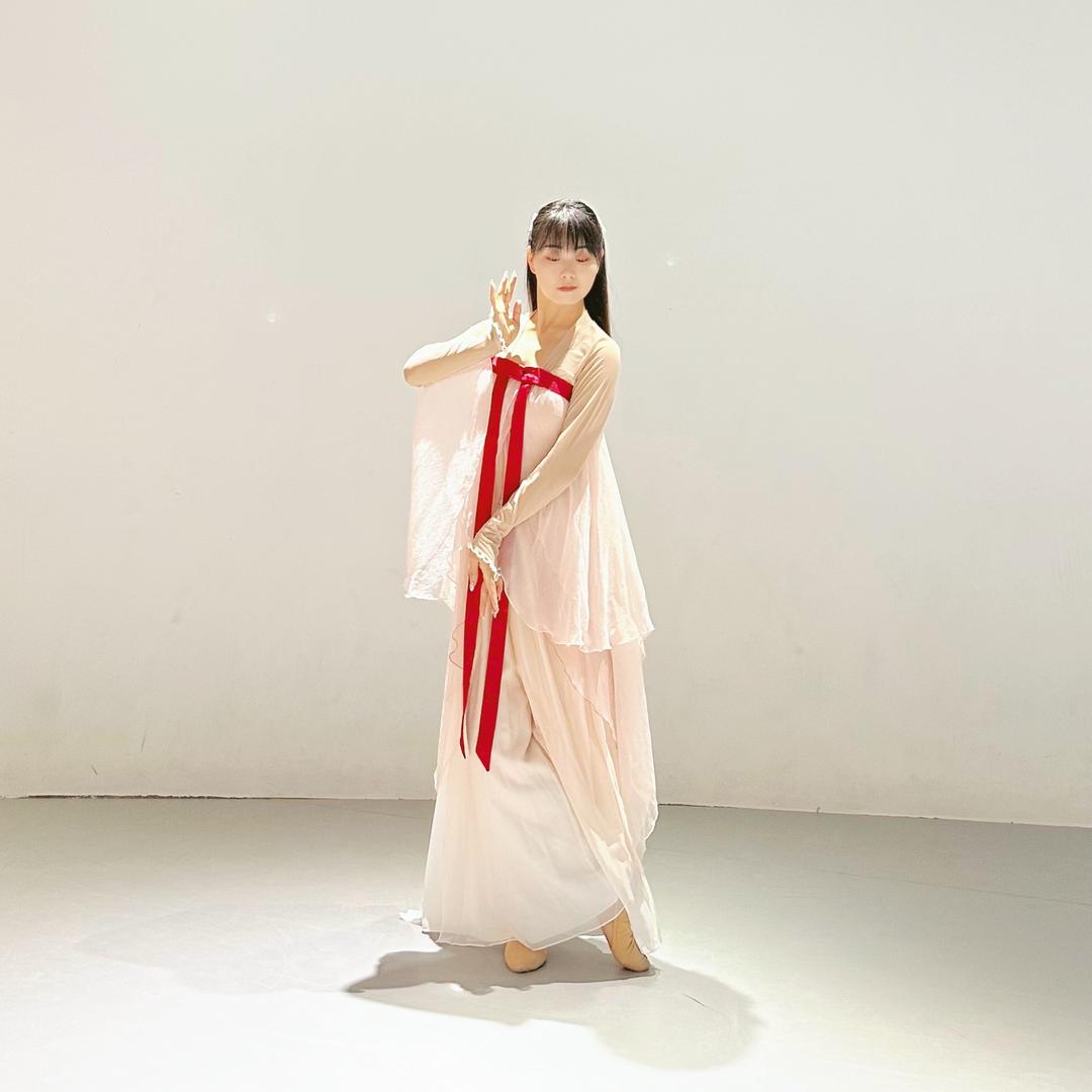 嫒燕