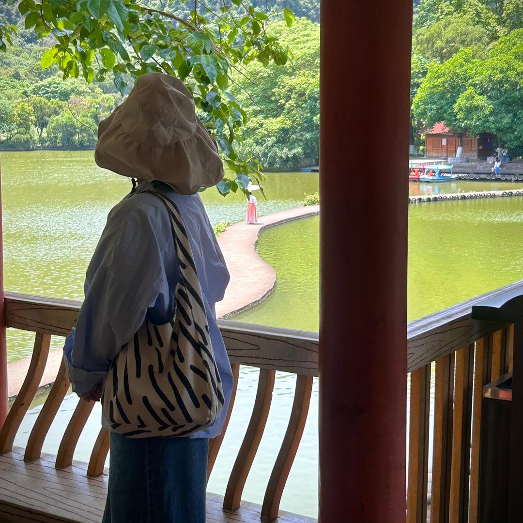 发长见短的九八