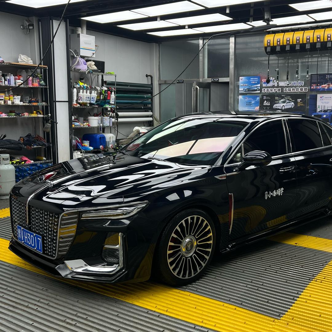 小潘同学《旗遇工坊》