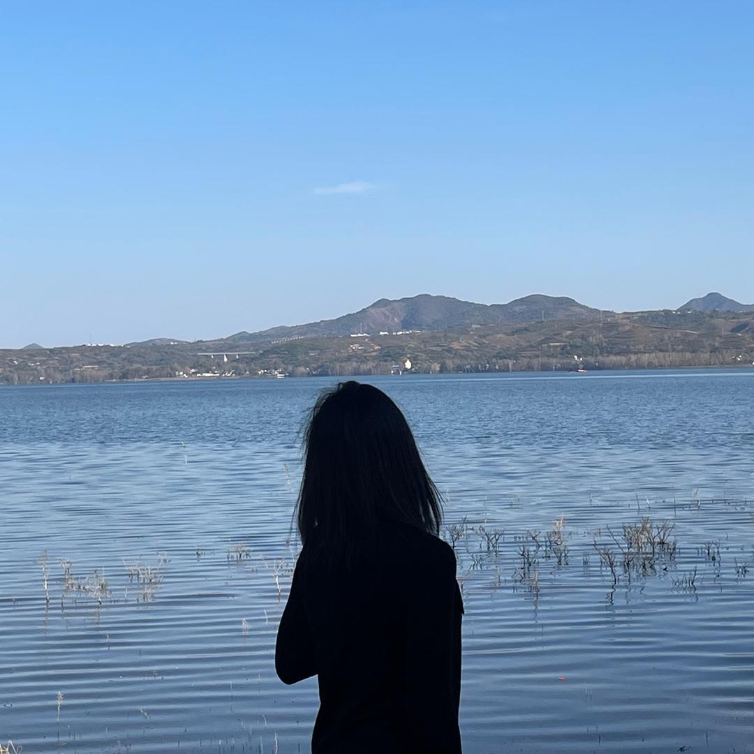 泡芙小姐姐