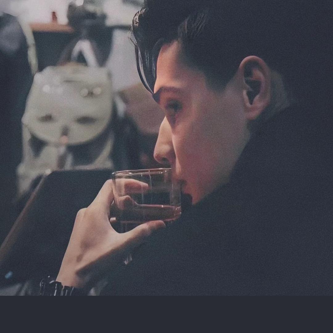 酒年义务教育