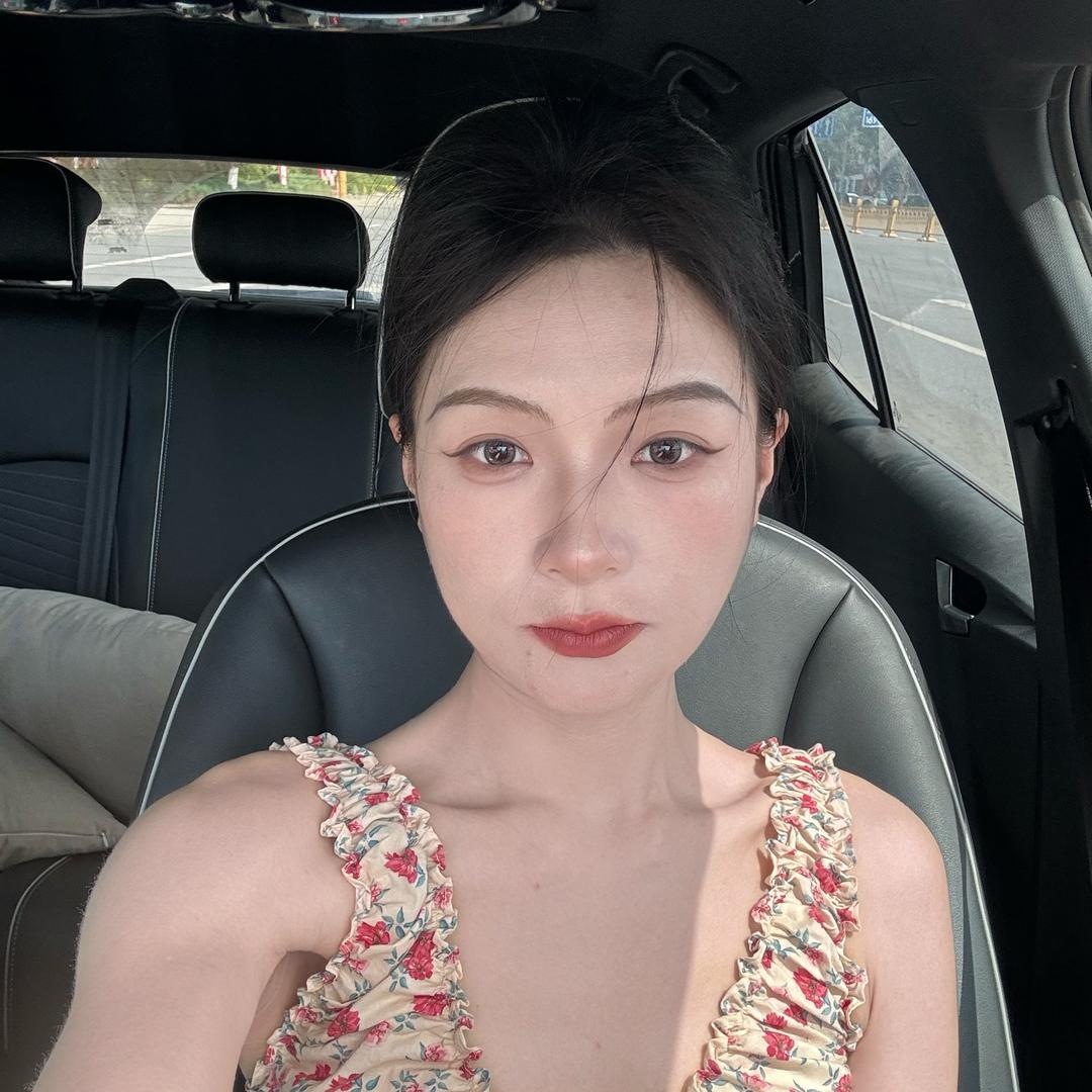 社恐的十五。