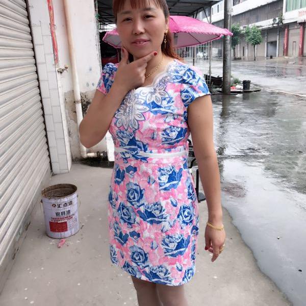 林凤镇加油站旁边王均副食店
