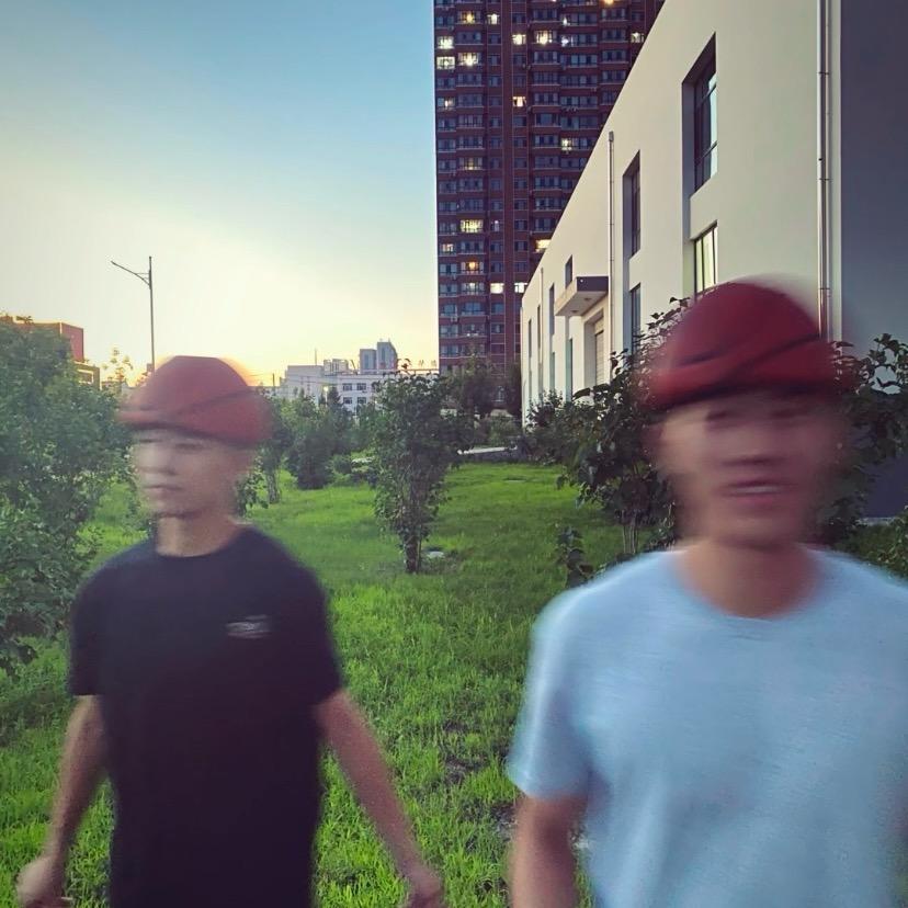劉铭昊.