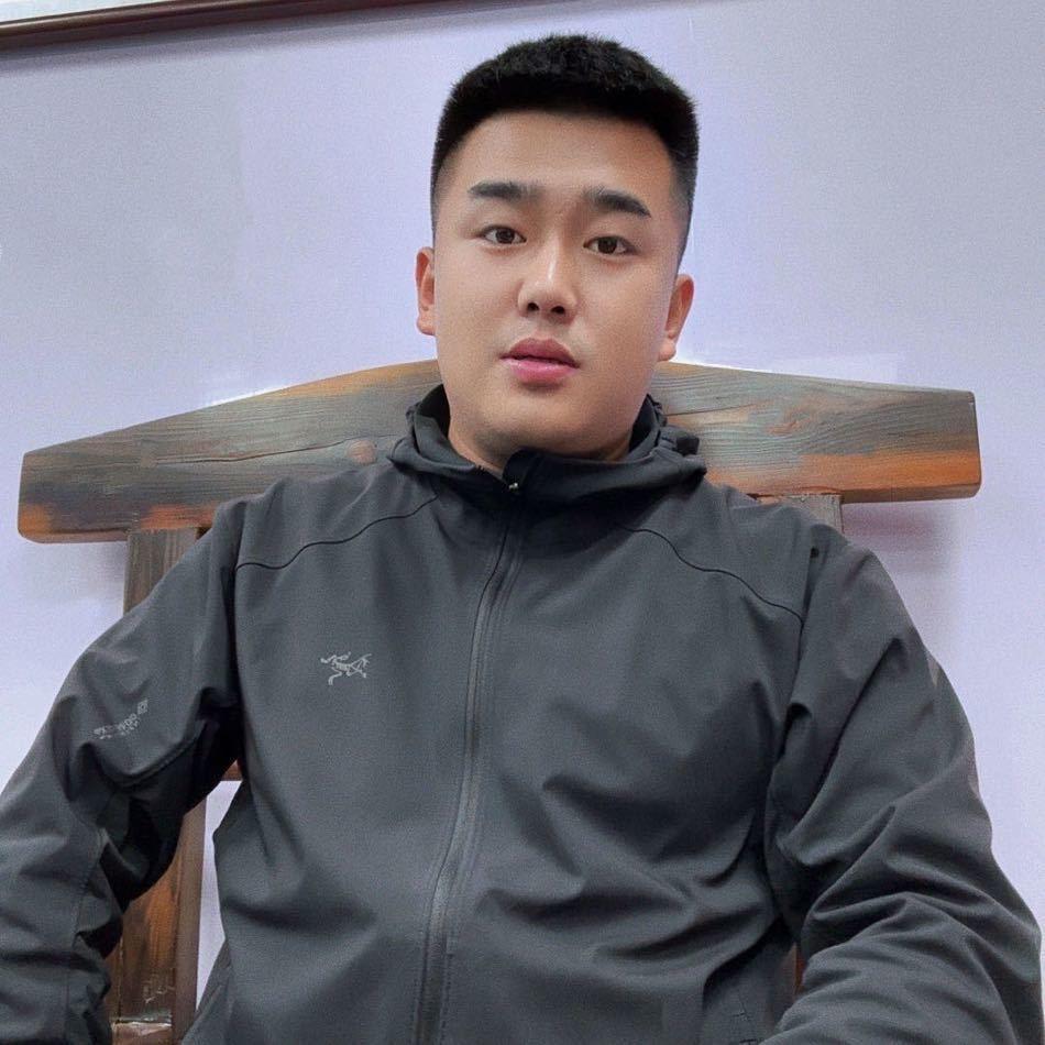 聚鑫二手车行    师