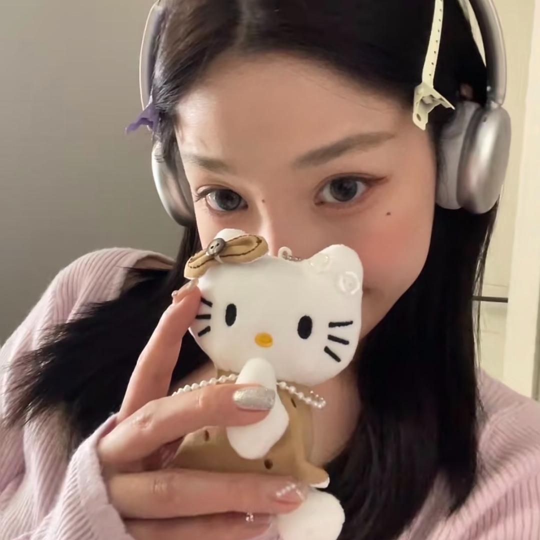 小鱼干-_🧸
