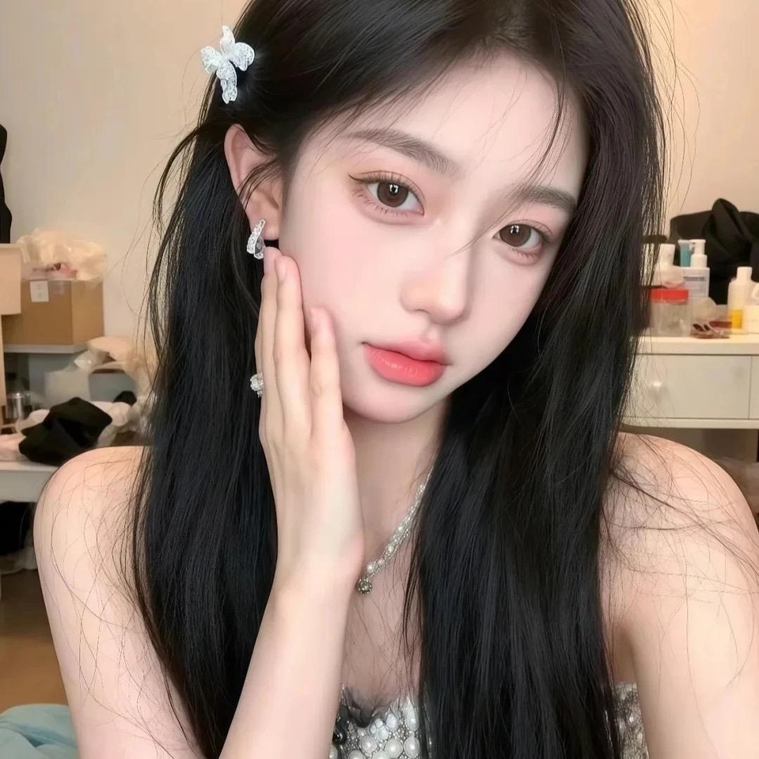 楚楚北鼻🍑