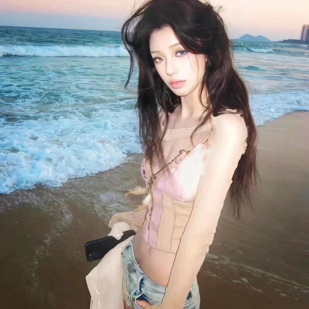 都兰.