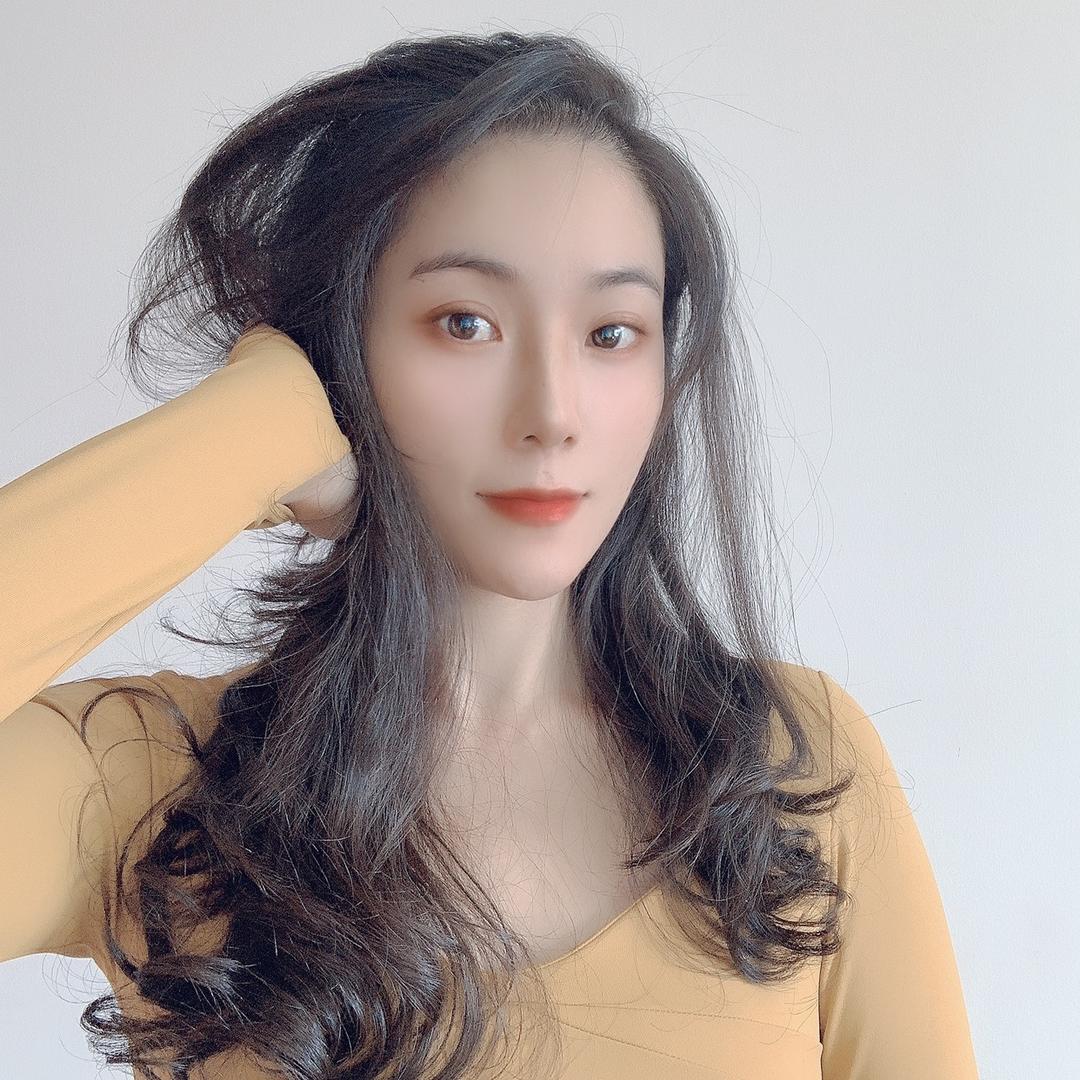 我是卉卉呦