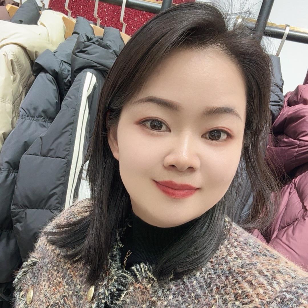卖女装的张玲