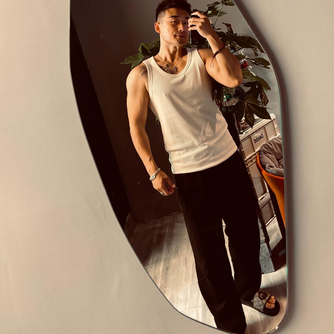🔱 · King