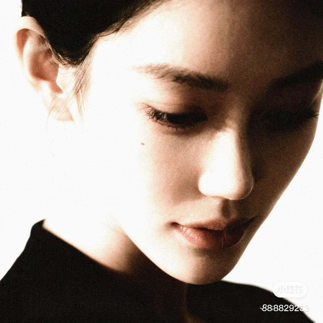 —CHEN 晨