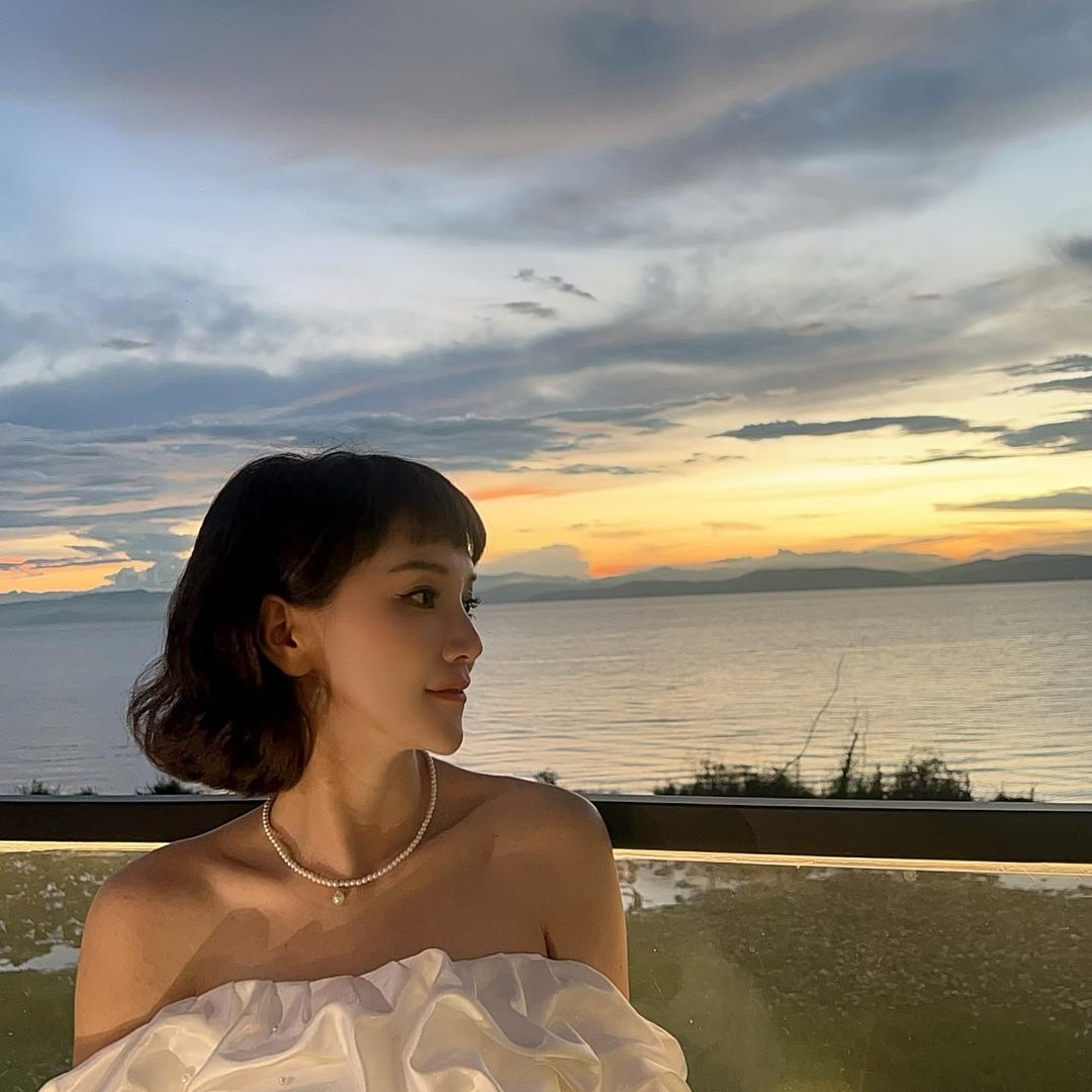 赵美娇的茉莉时尚服装店