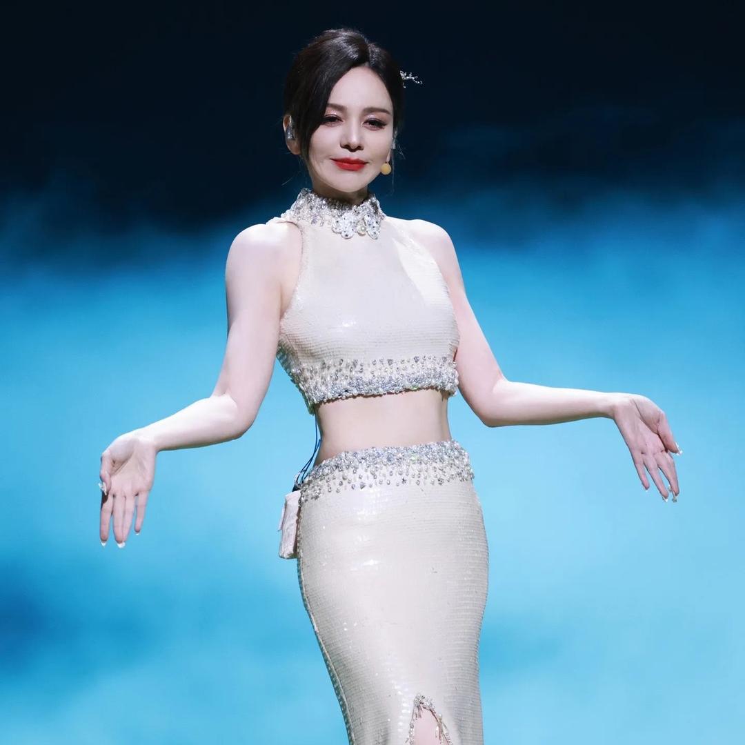 雪姨王琳(时尚穿搭)