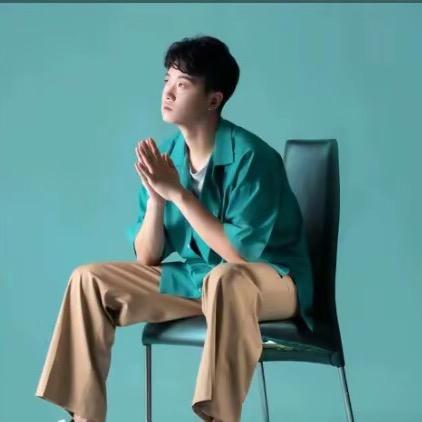 漠小曼外甥王泊凱婚礼助手小蓝