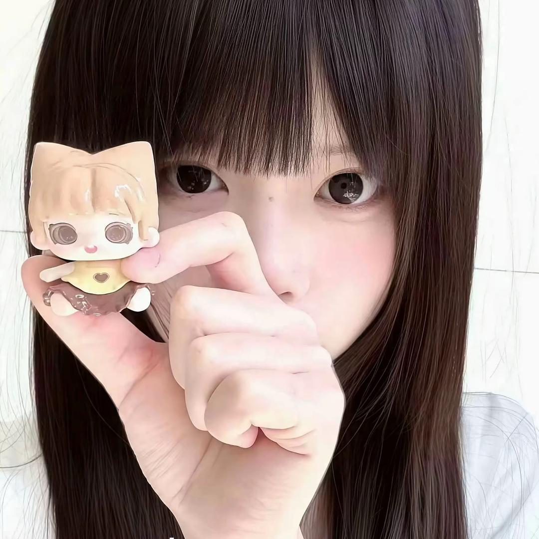 小咪爱吃玉米🌽