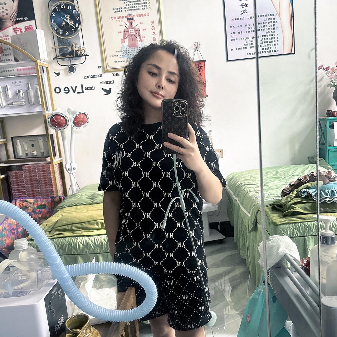 尚艳的店：金马四海精品二楼